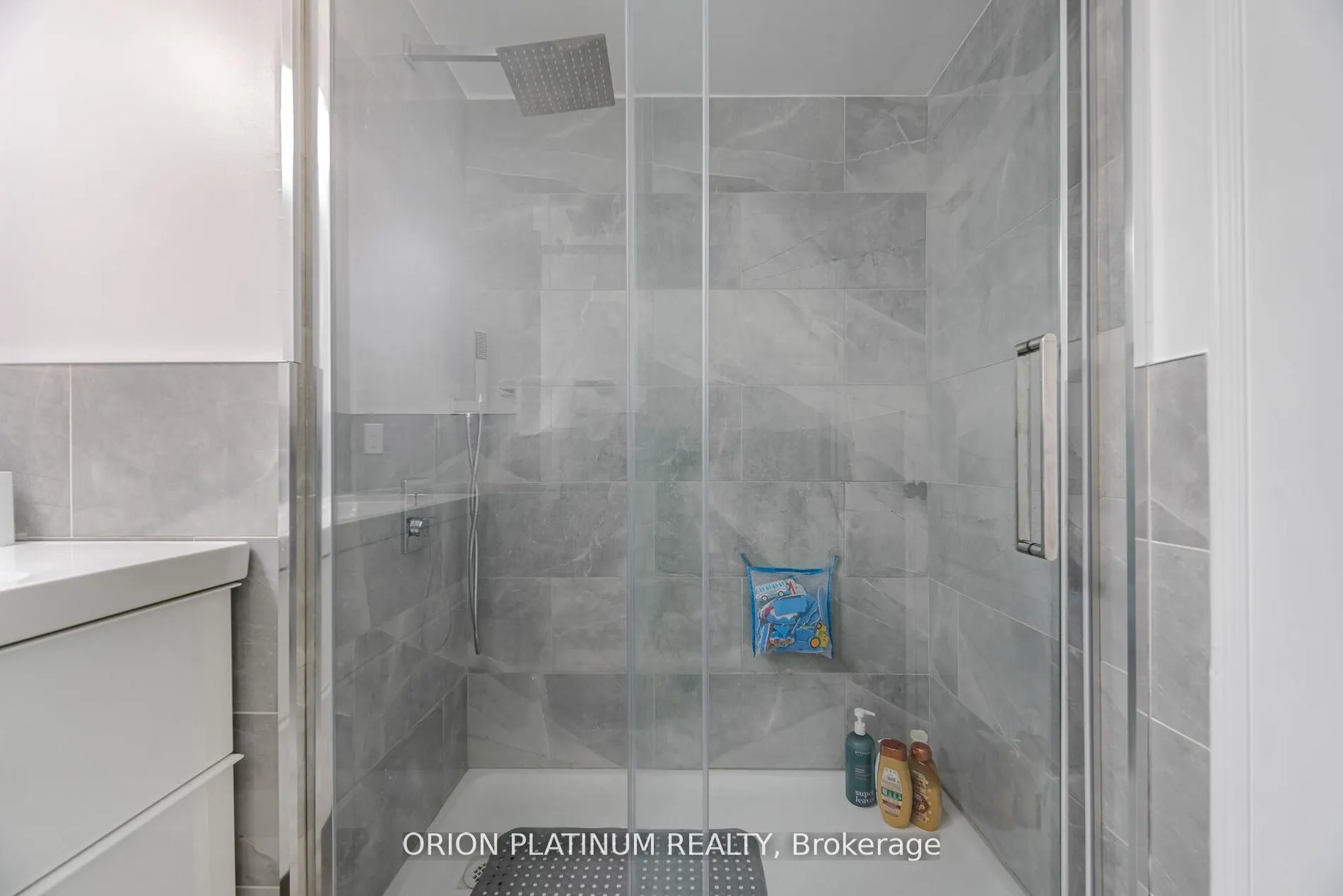 1290 Heritage Way, #27