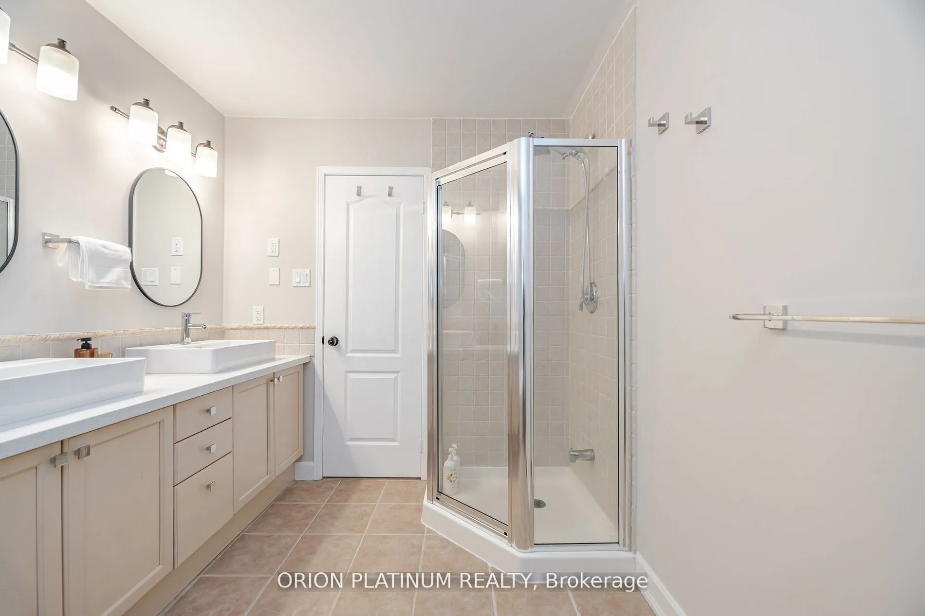 1290 Heritage Way, #27