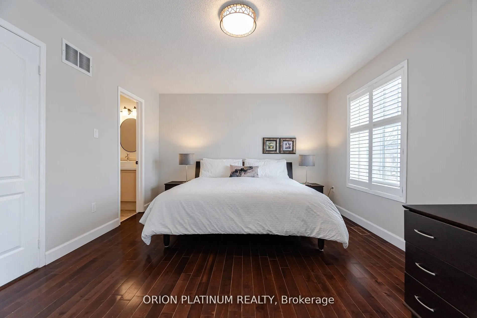 1290 Heritage Way, #27