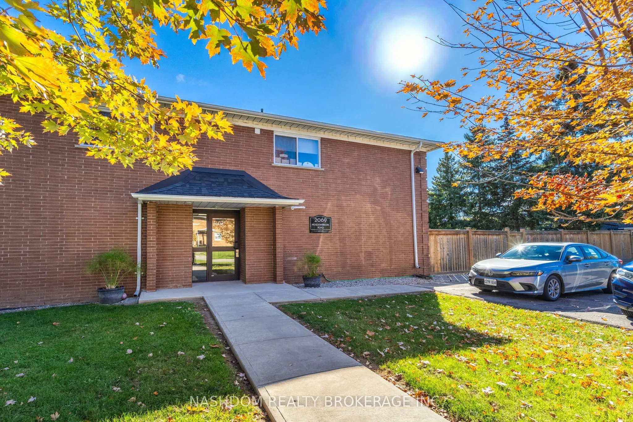 2069 Meadowbrook Road, #10