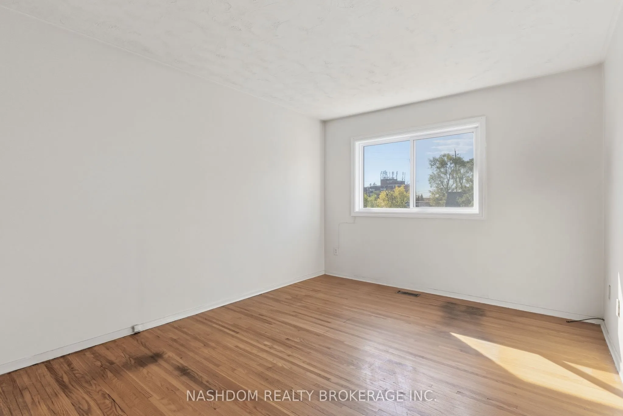 2069 Meadowbrook Road, #10