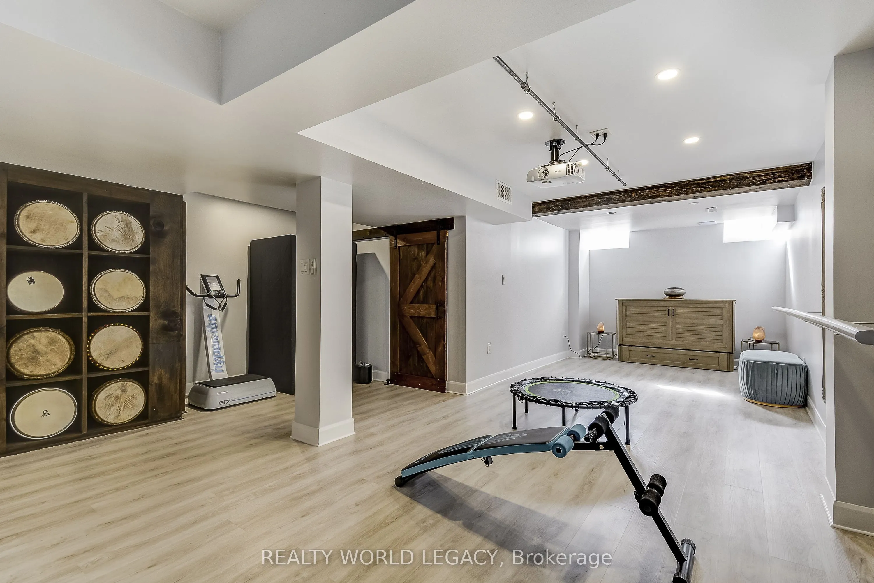 2511 Boros Road, #11