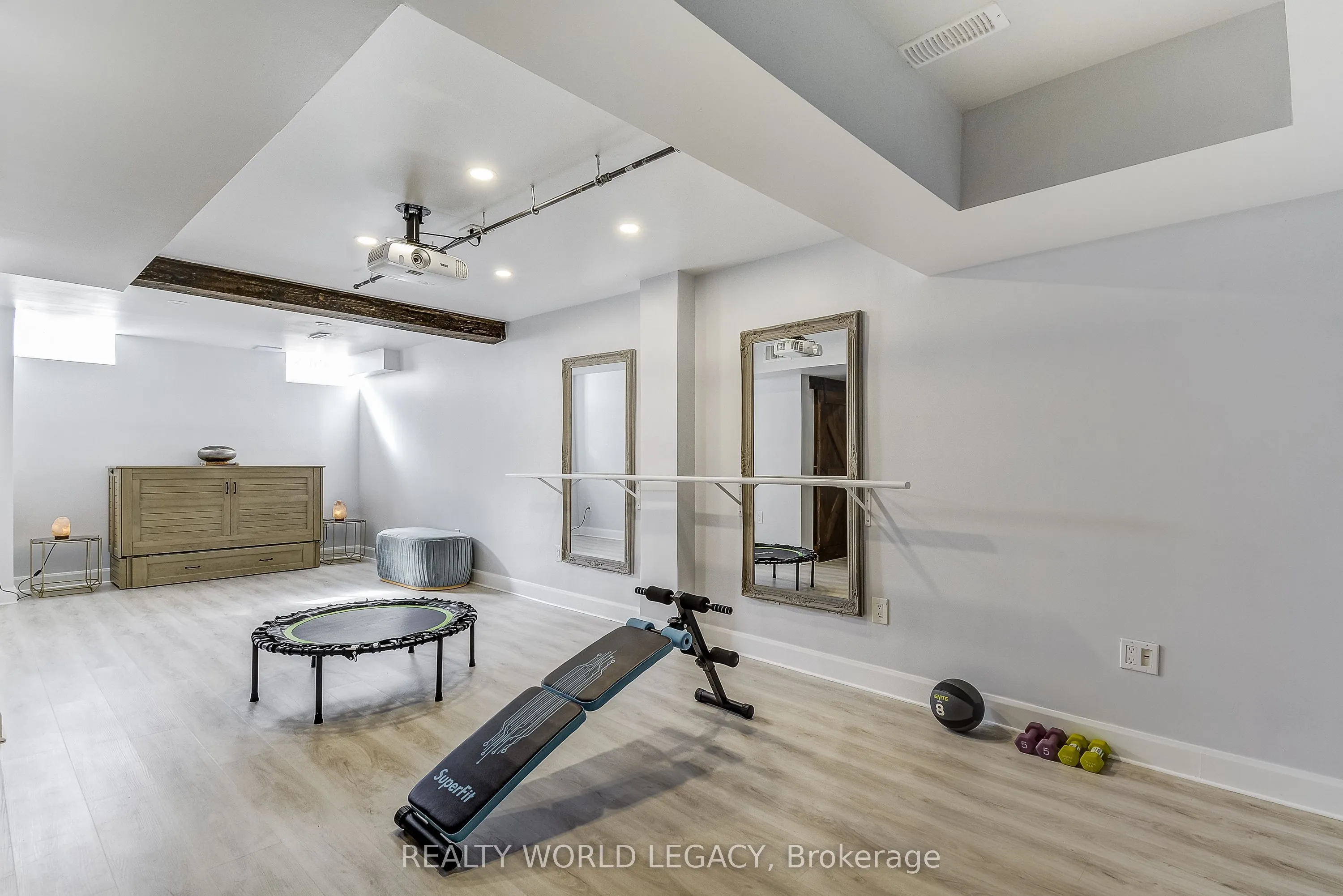 2511 Boros Road, #11