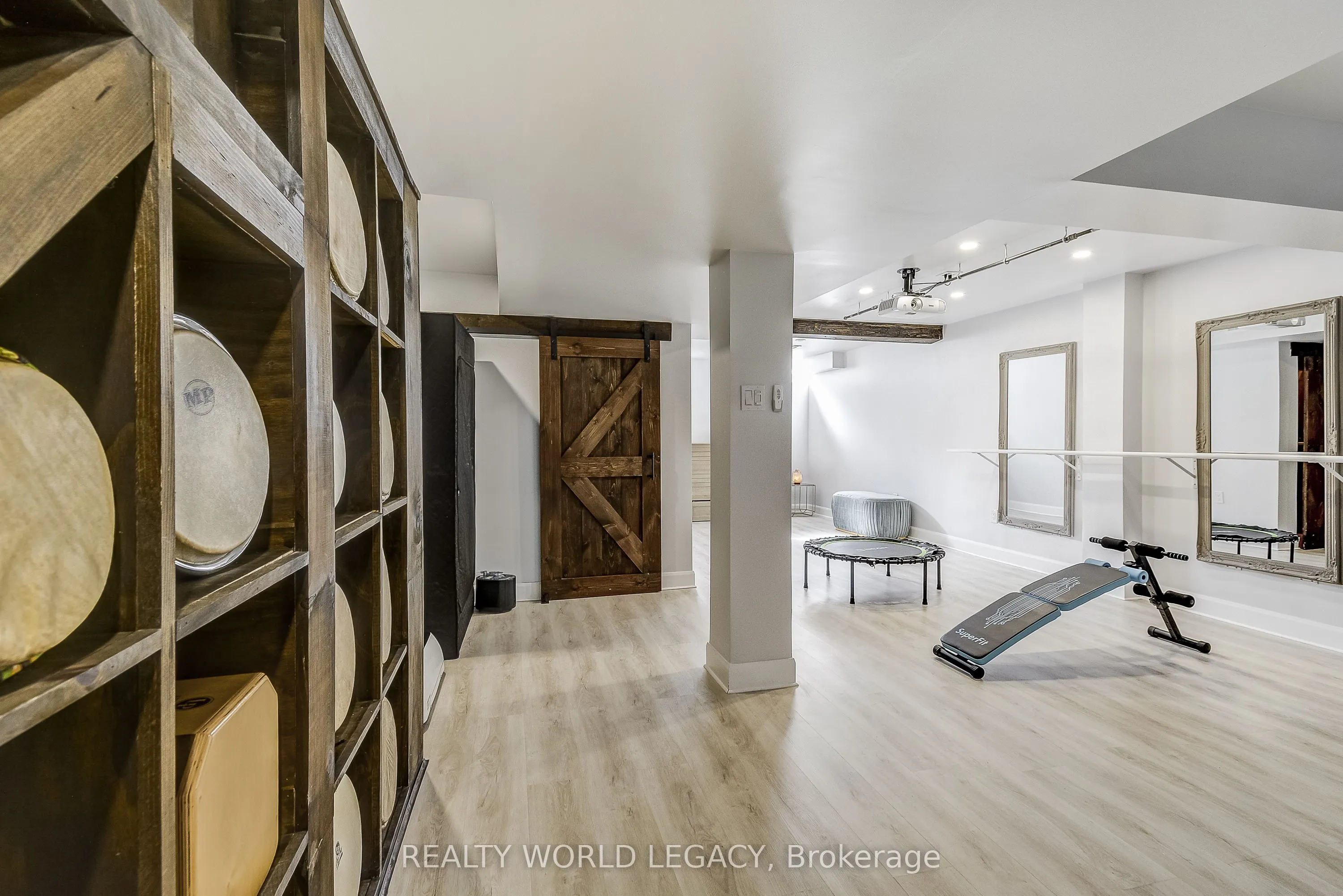 2511 Boros Road, #11
