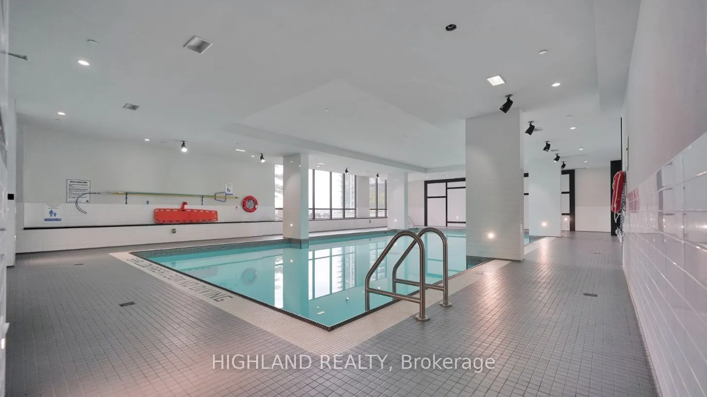 510 Curran Place, #2410