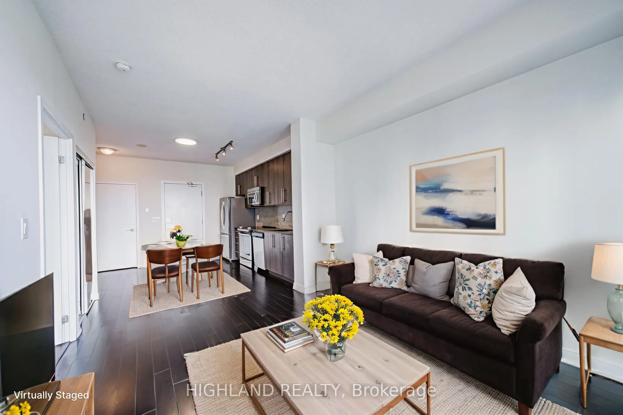 510 Curran Place, #2410