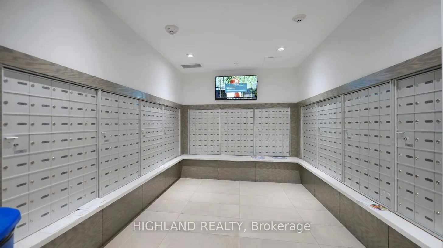 510 Curran Place, #2410