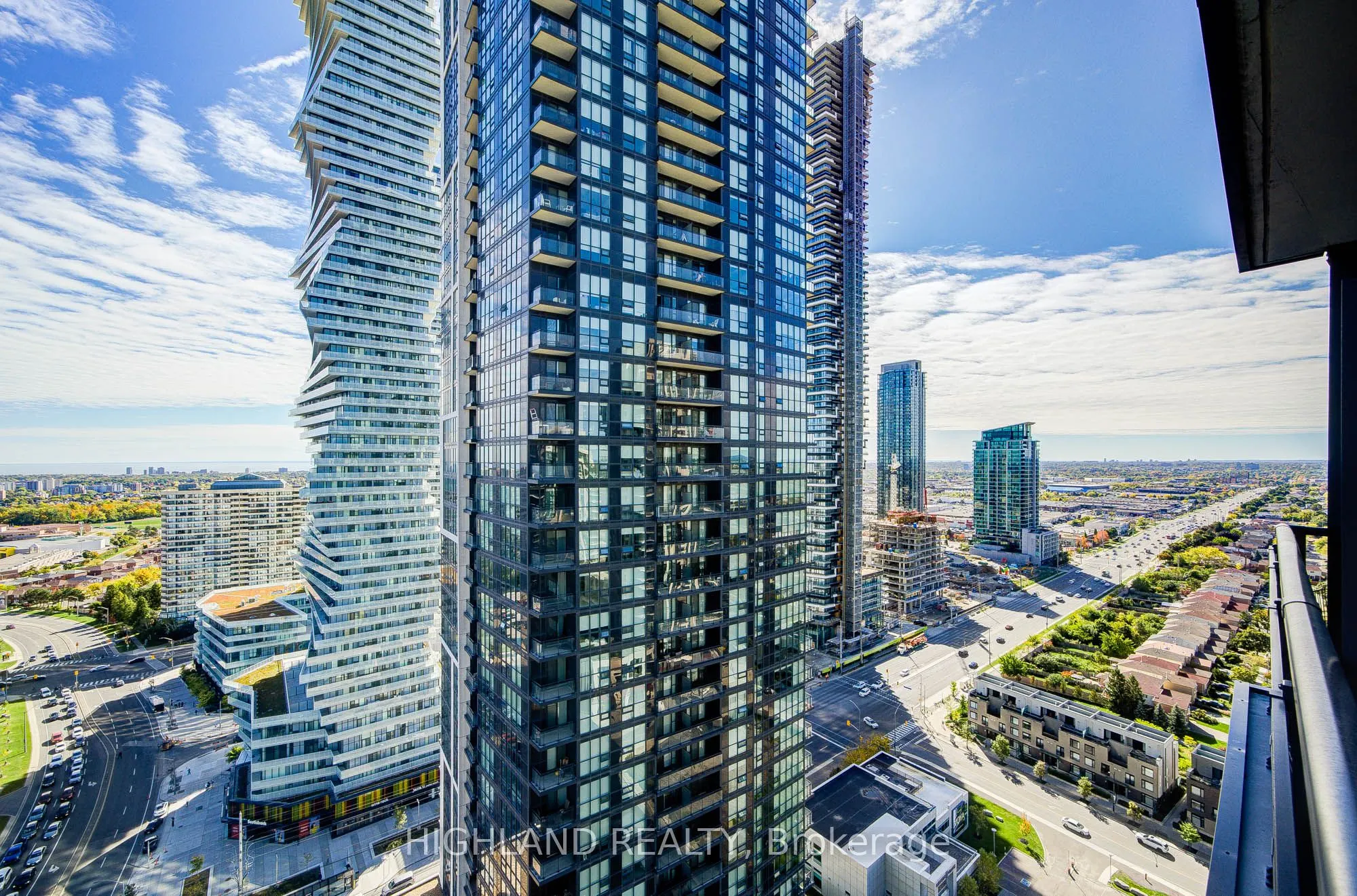 510 Curran Place, #2410