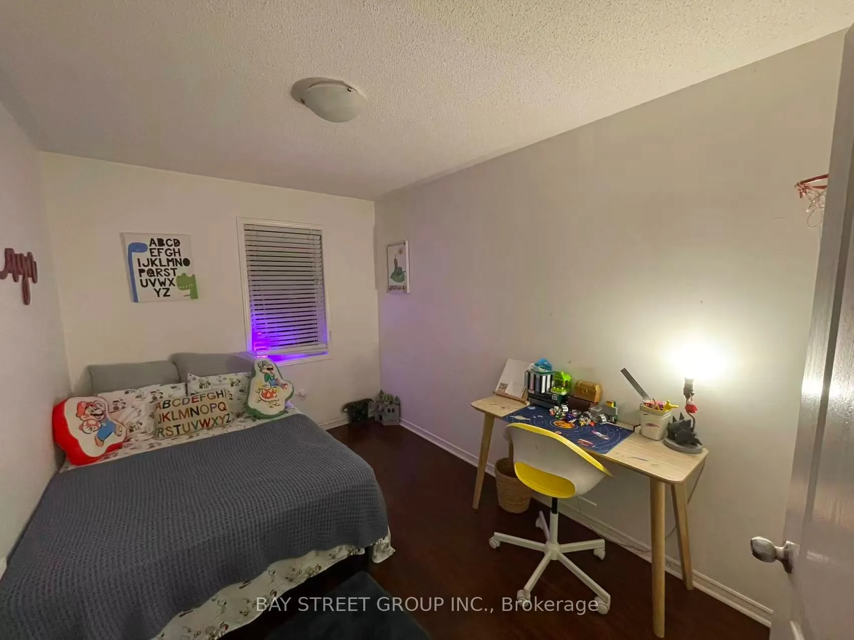 5530 Glen Erin Drive, #48