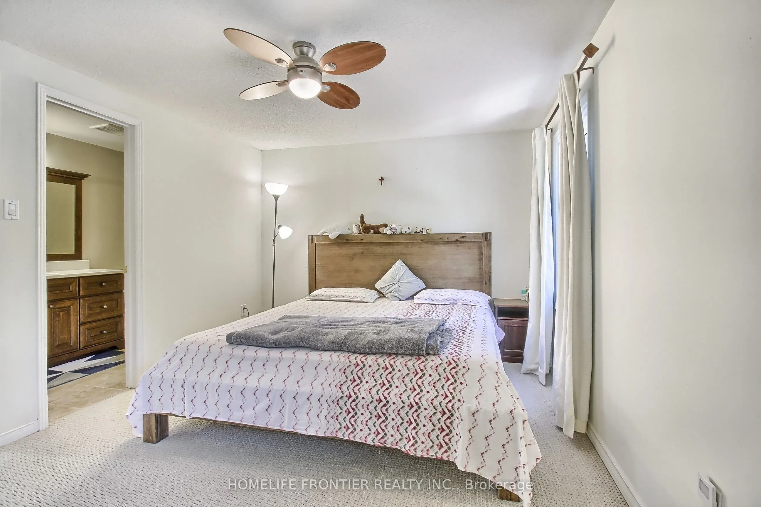 256 Ross Lane