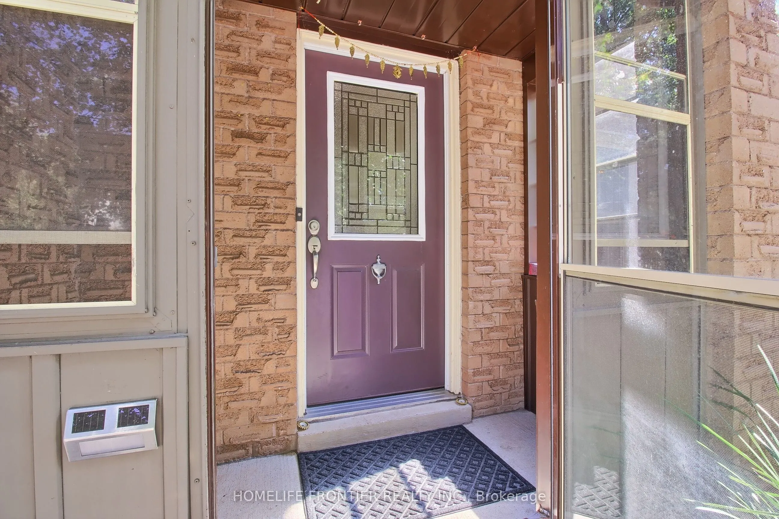 256 Ross Lane