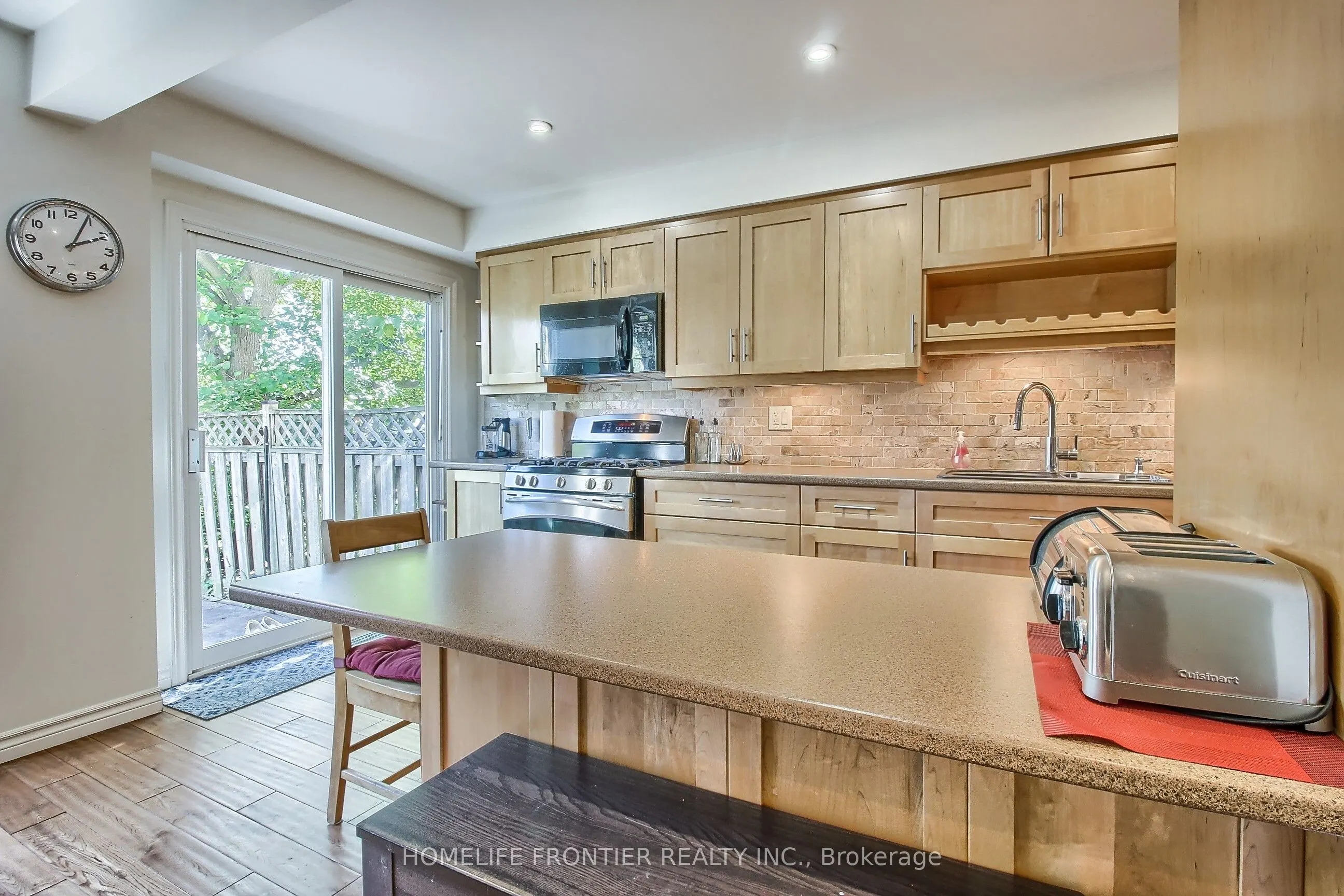 256 Ross Lane