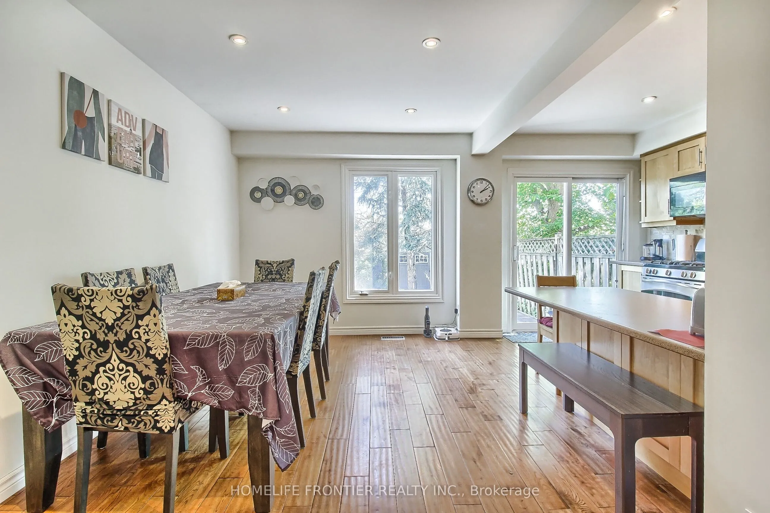 256 Ross Lane