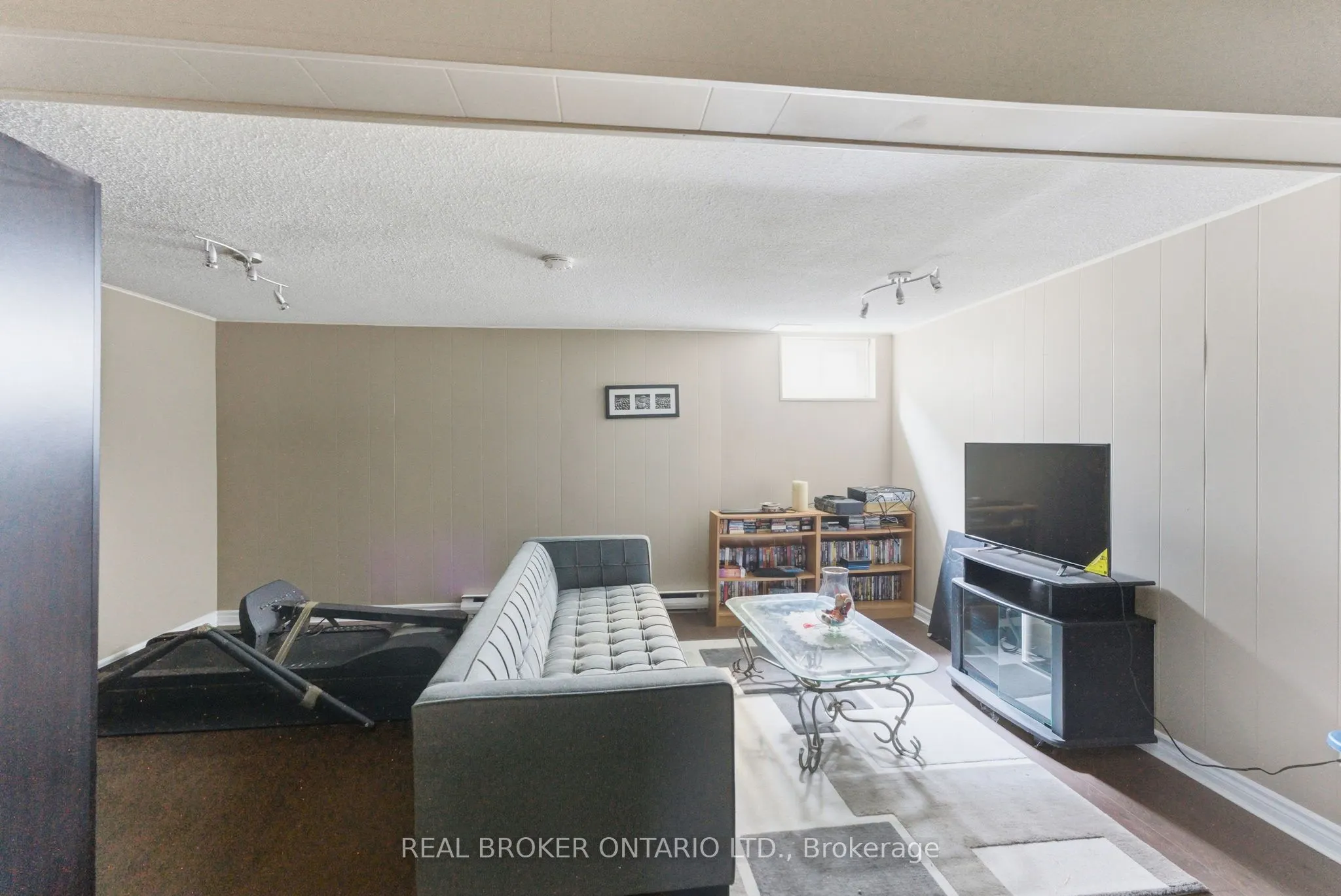 2107 Marine Drive, #21