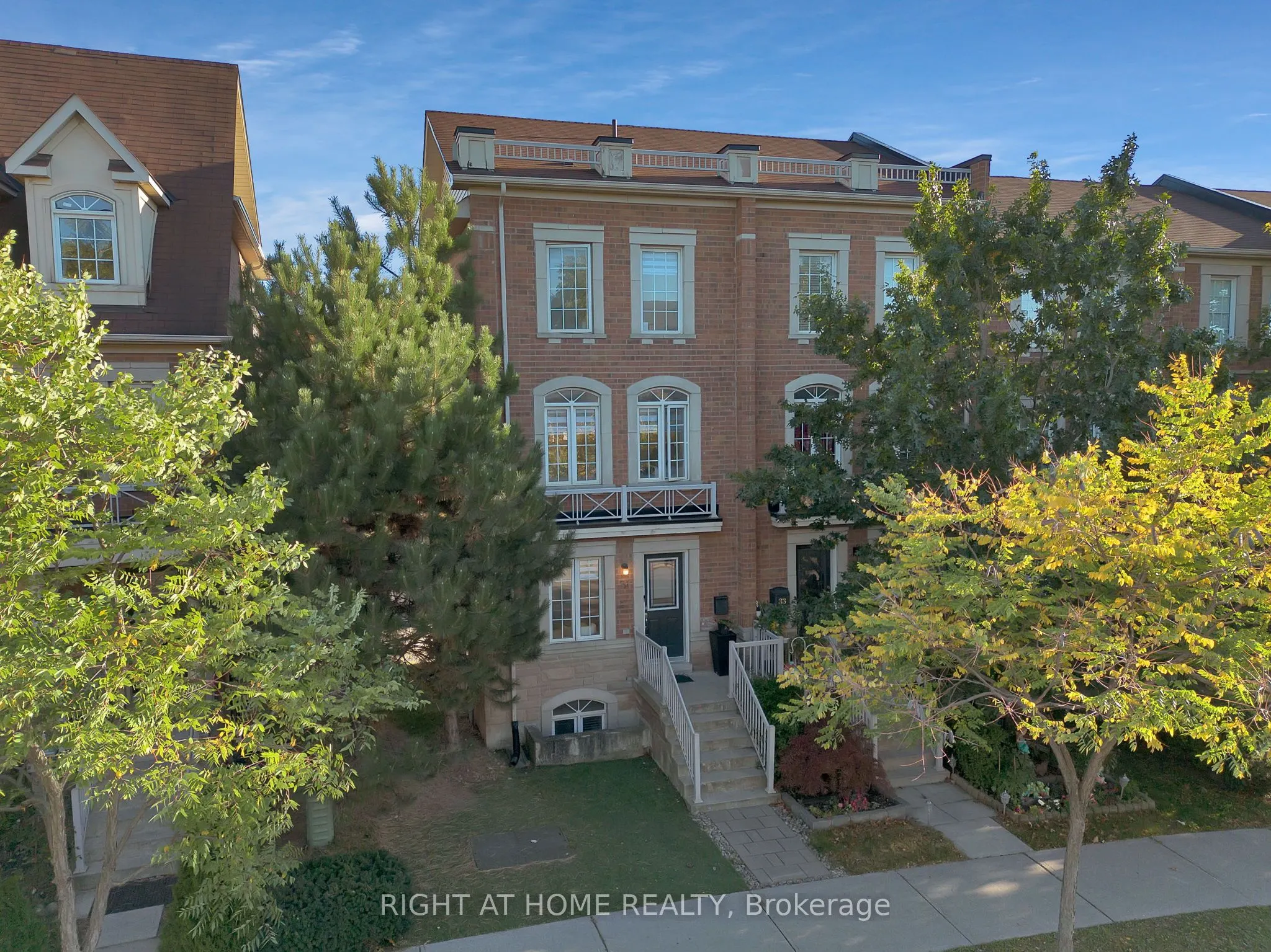 31 Judy Sgro Avenue