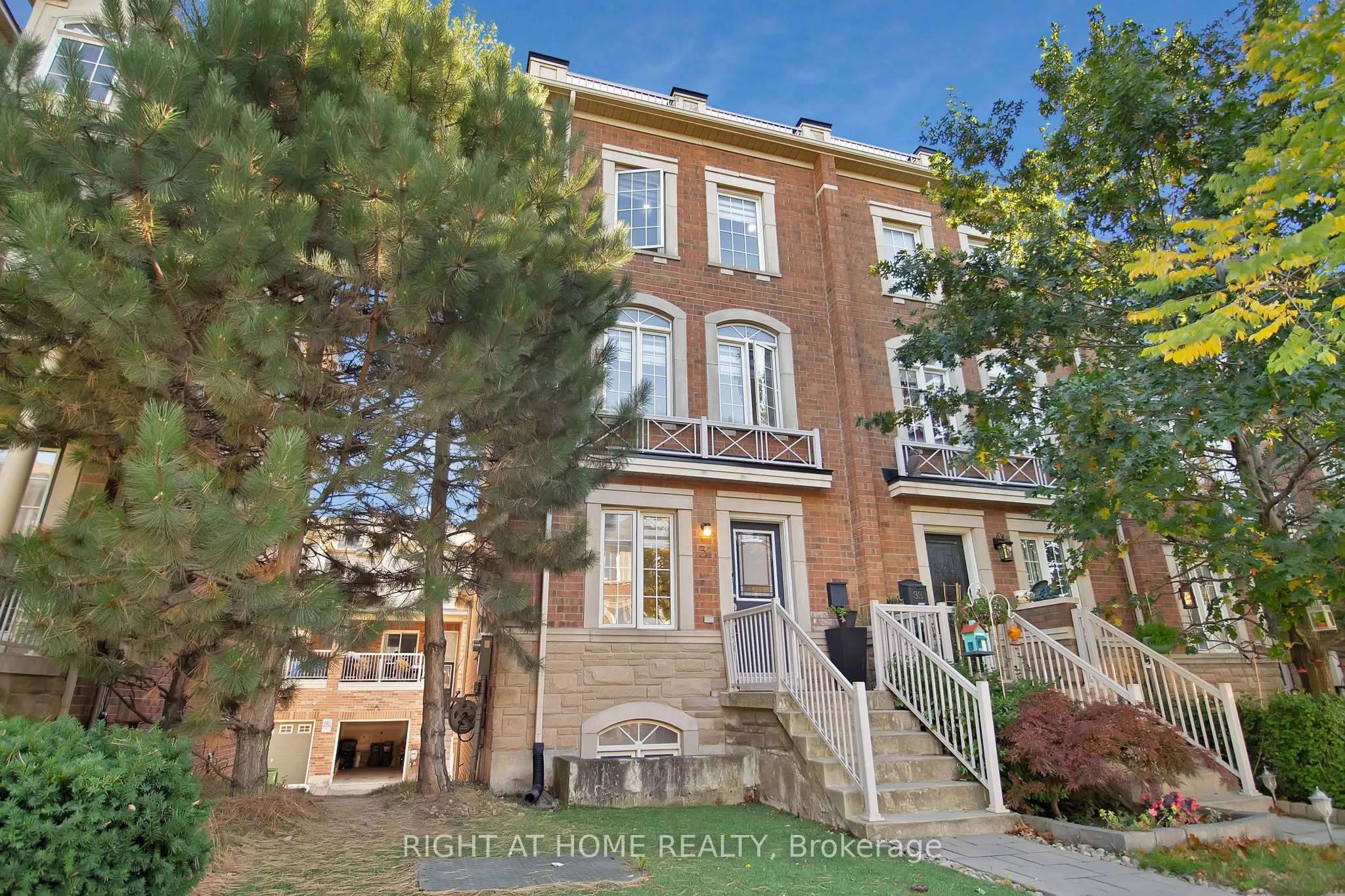 31 Judy Sgro Avenue