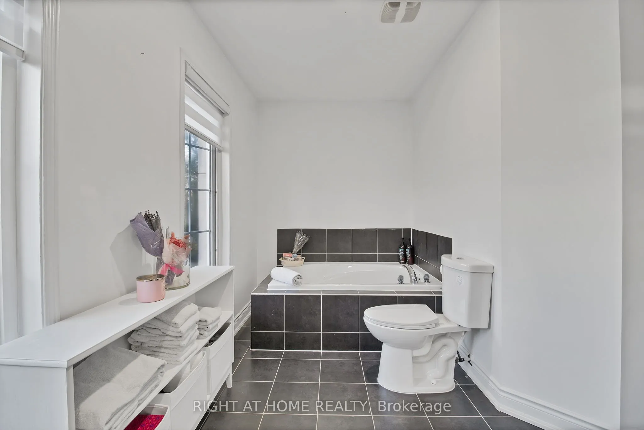31 Judy Sgro Avenue