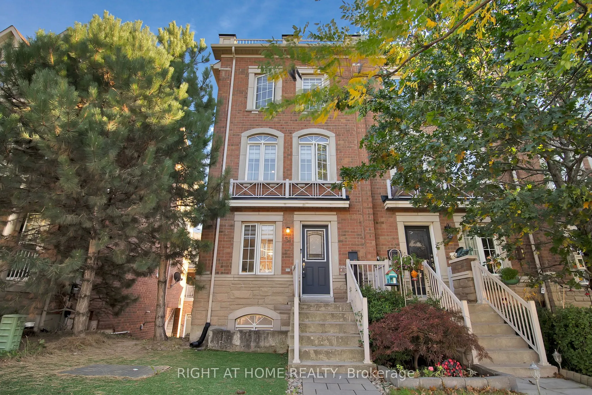 31 Judy Sgro Avenue