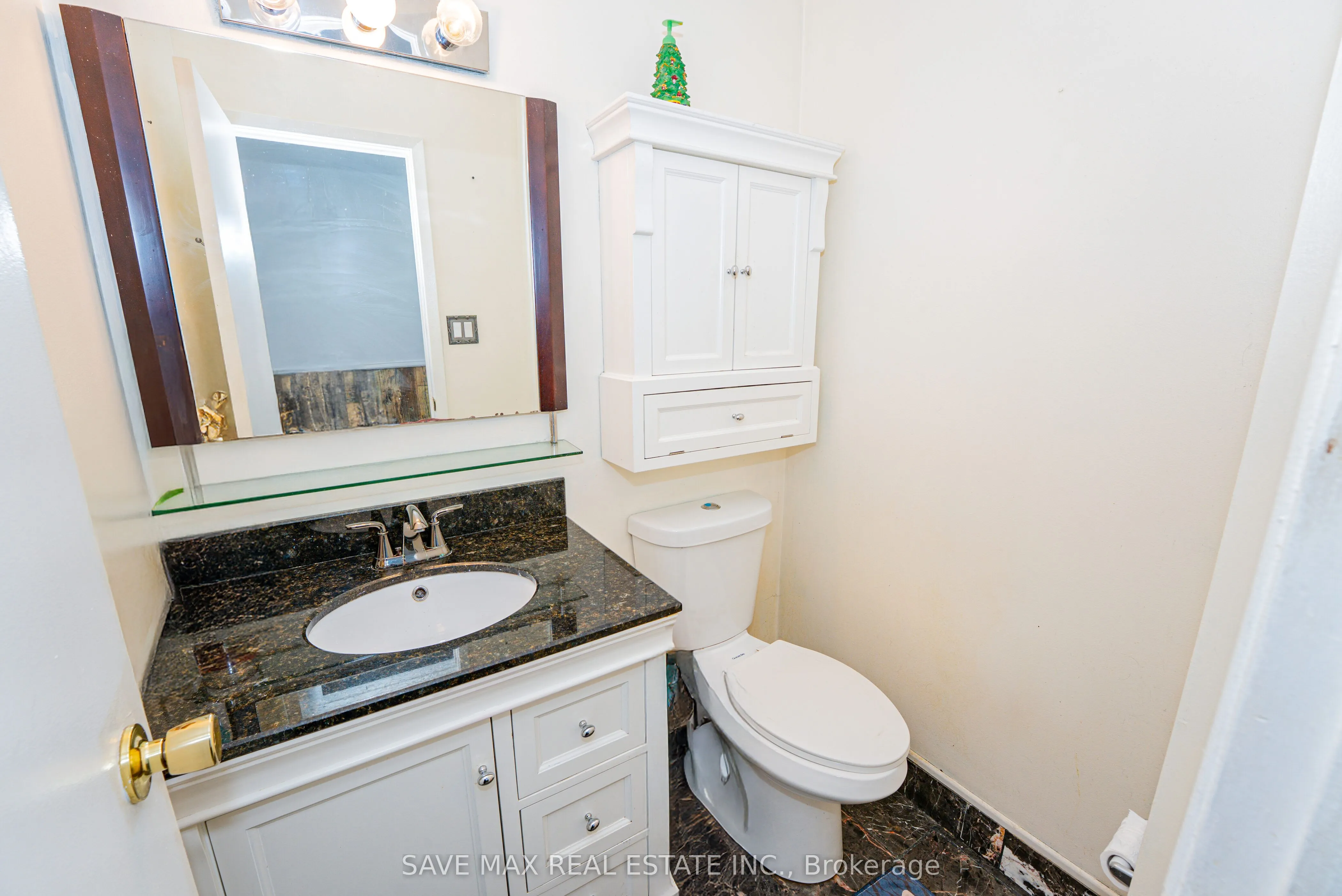 2301 Derry Road W, #20