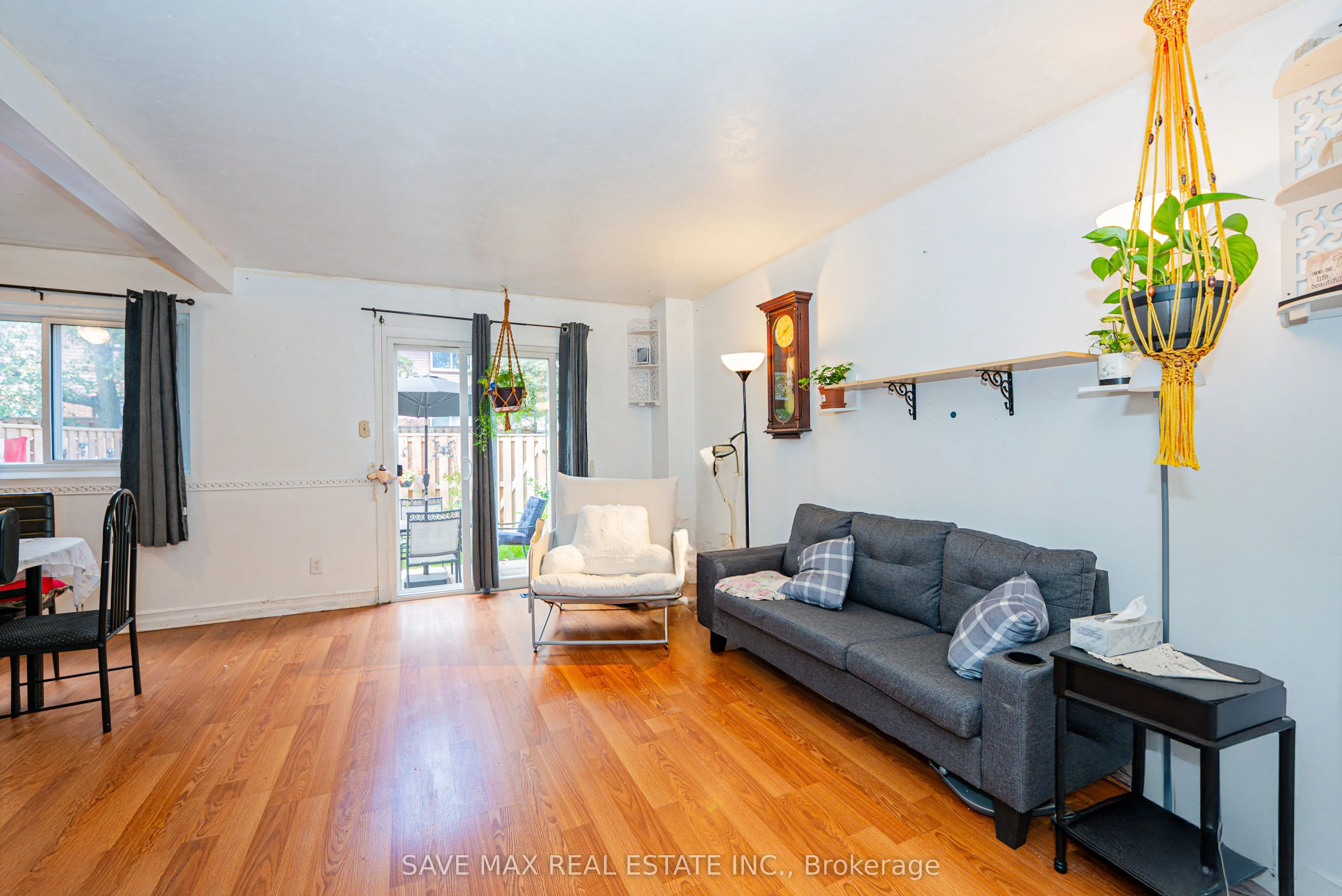 2301 Derry Road W, #20