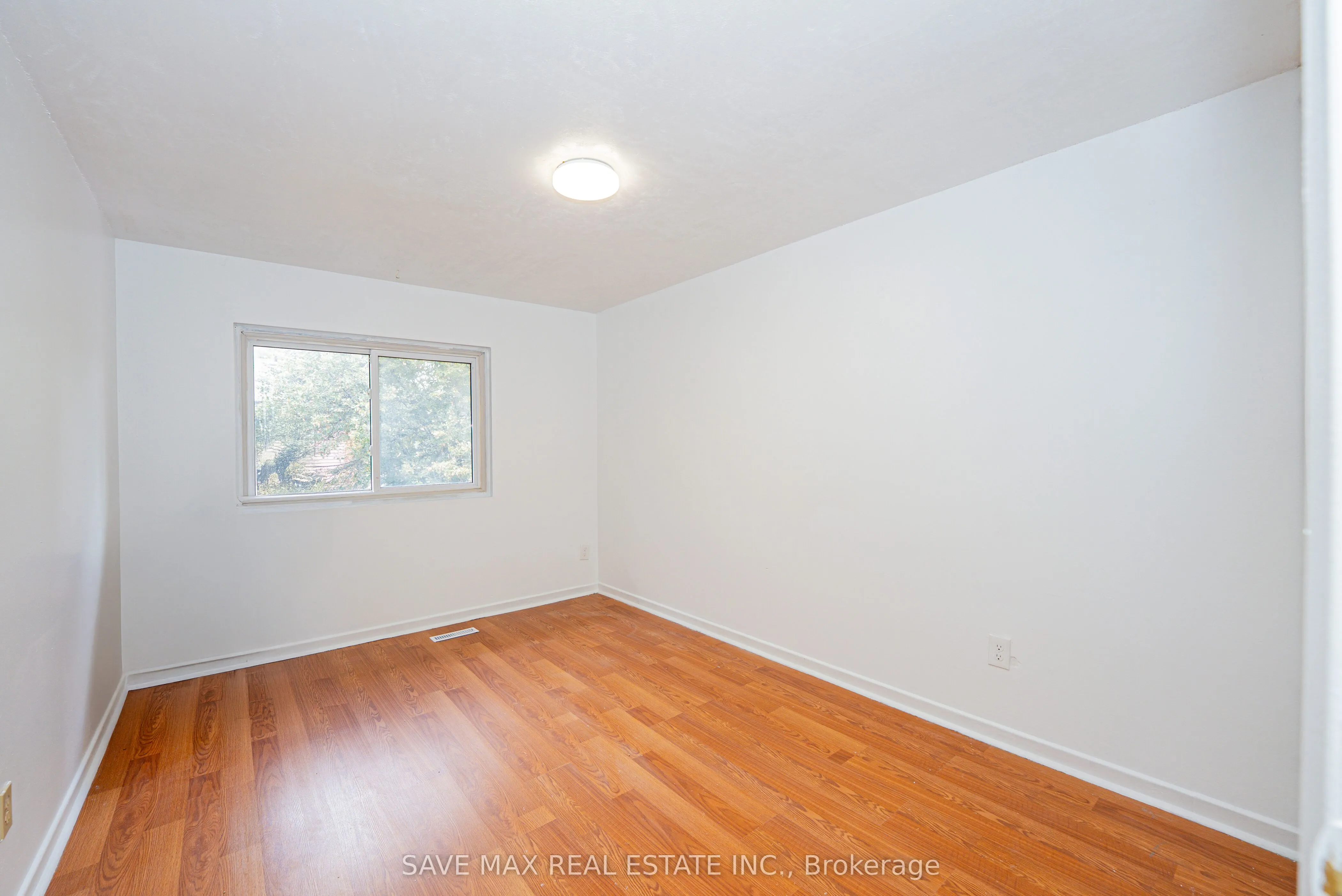 2301 Derry Road W, #20