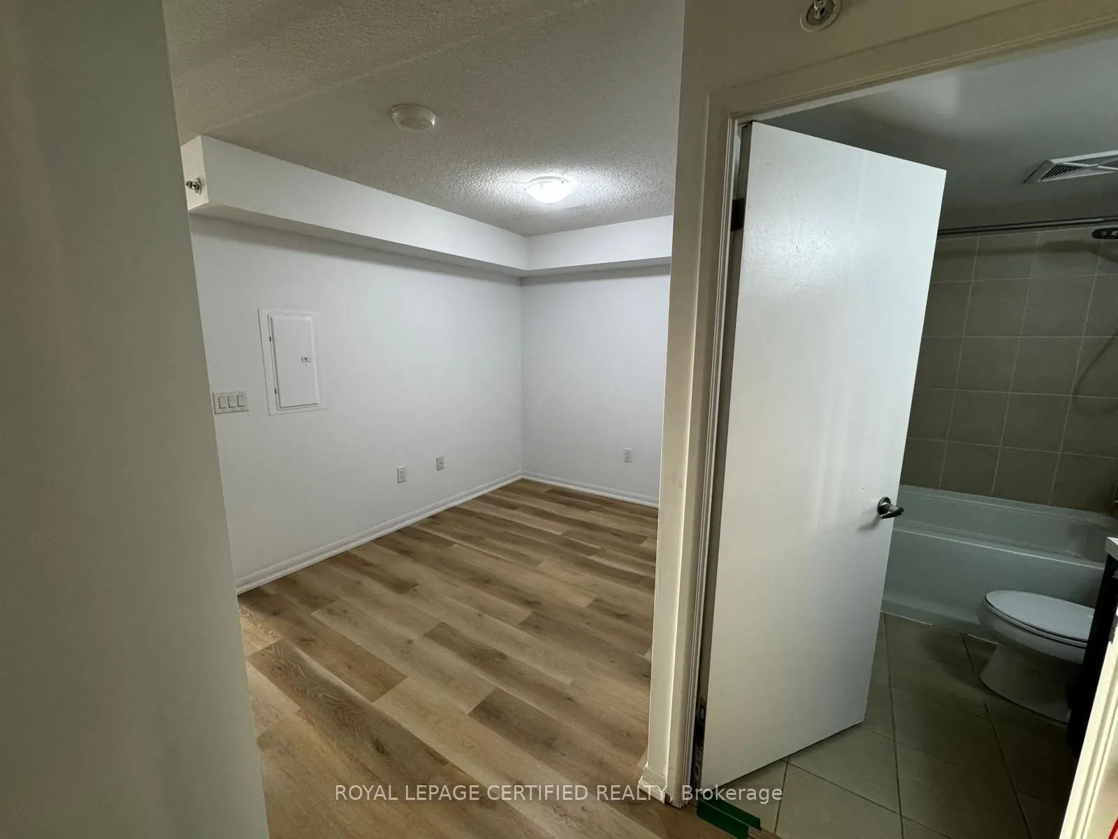 3091 Dufferin Street, #1113