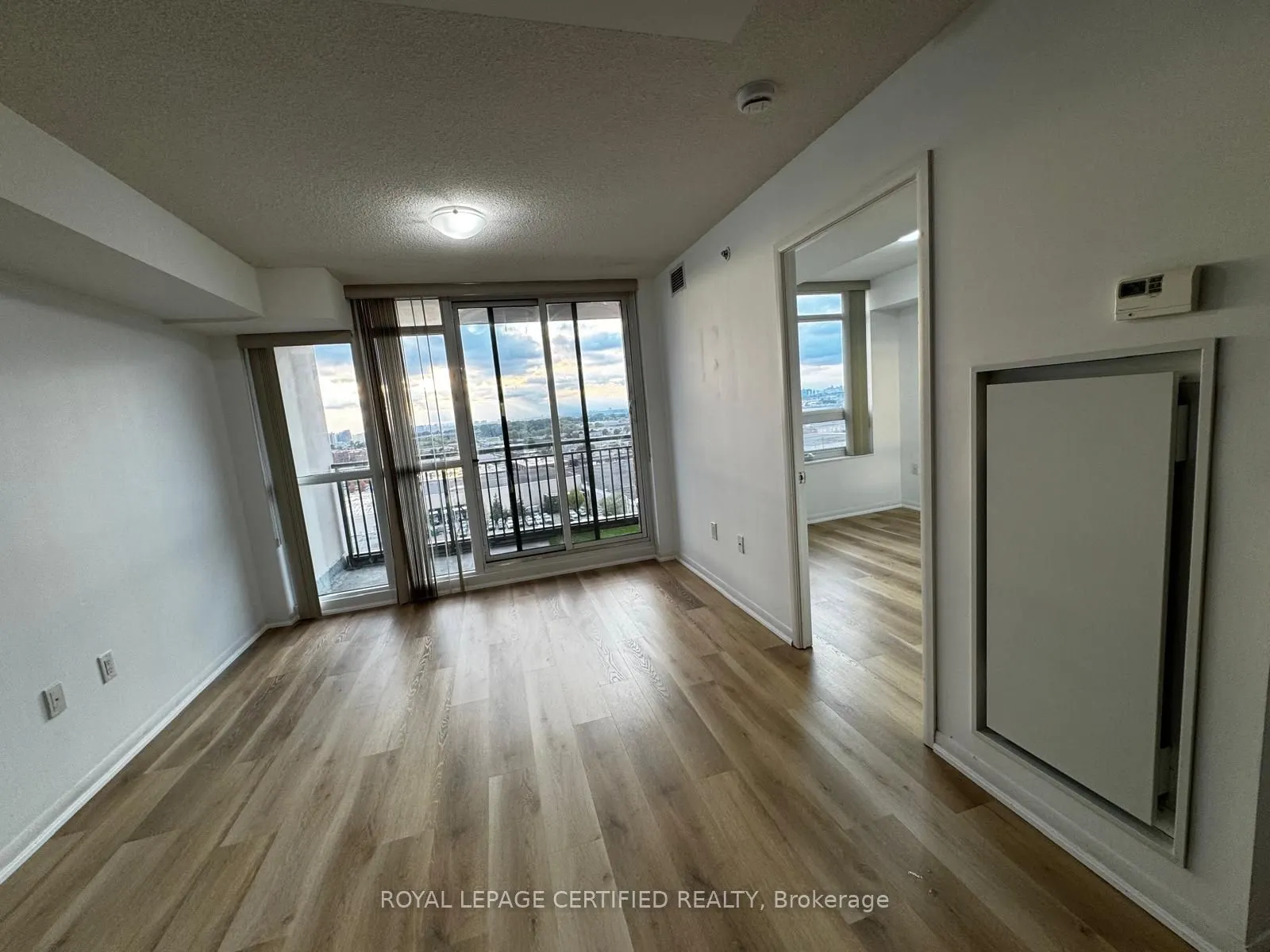 3091 Dufferin Street, #1113