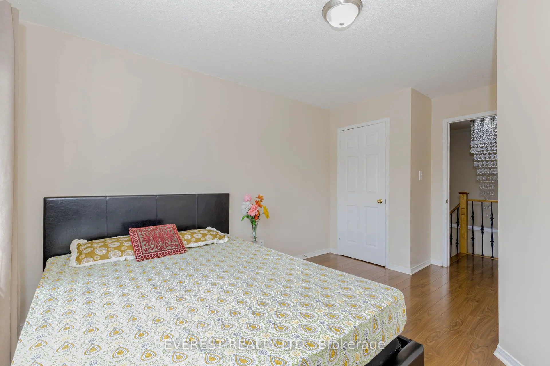 7688 Black Walnut Trail