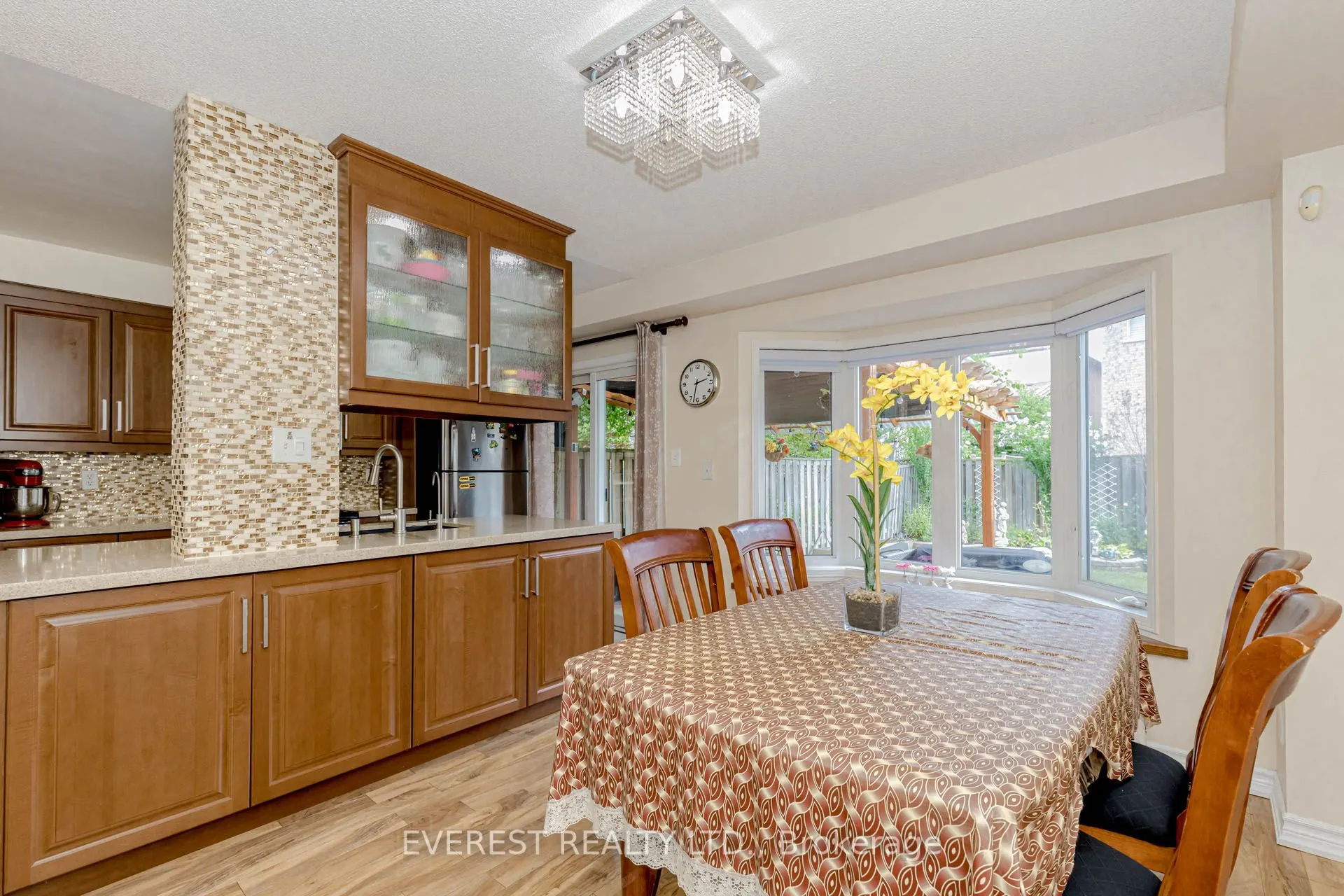 7688 Black Walnut Trail