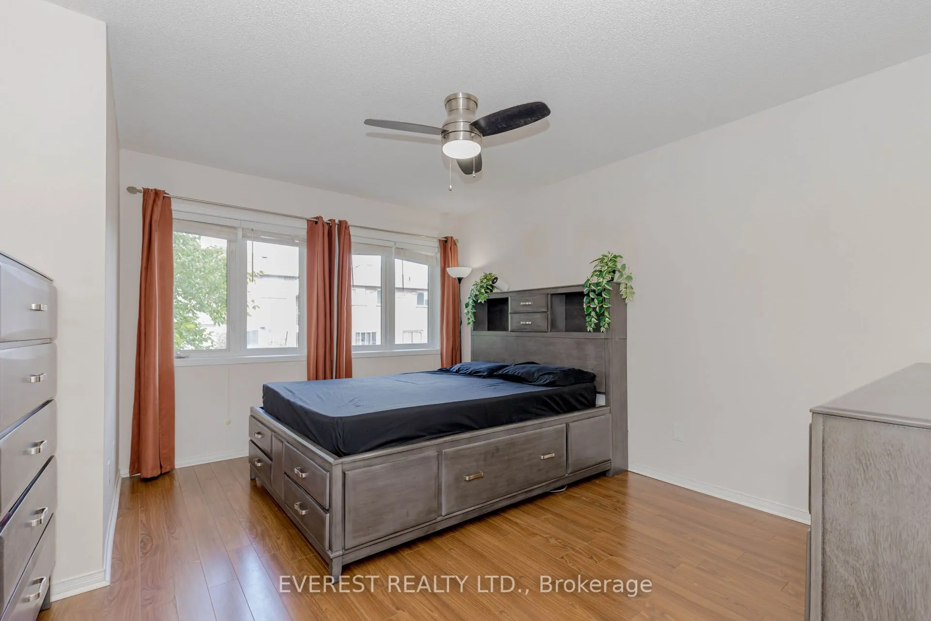 7688 Black Walnut Trail