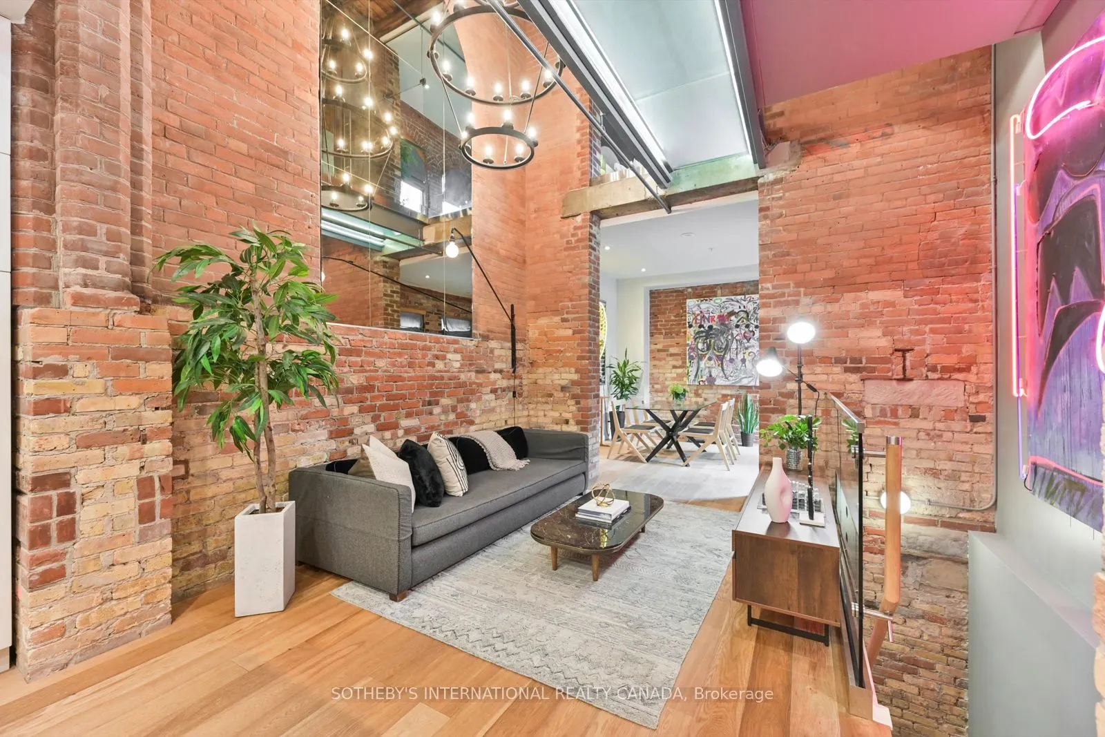 40 Westmoreland Avenue, #TH7