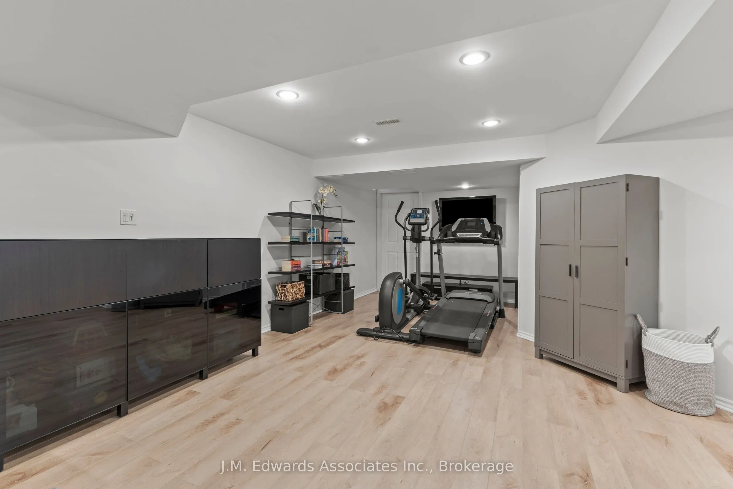 2240 Osprey Lane