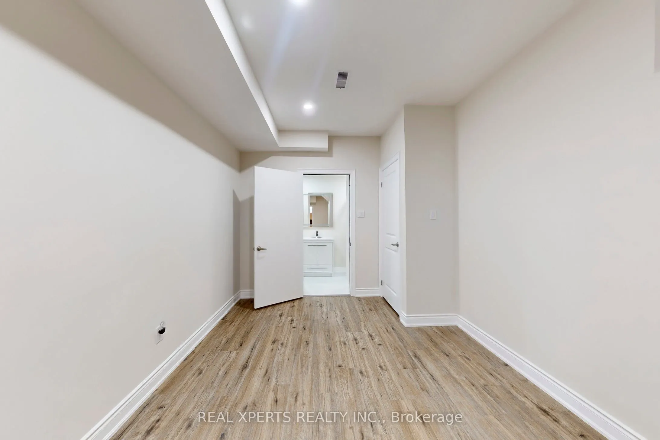 3359 Post Road