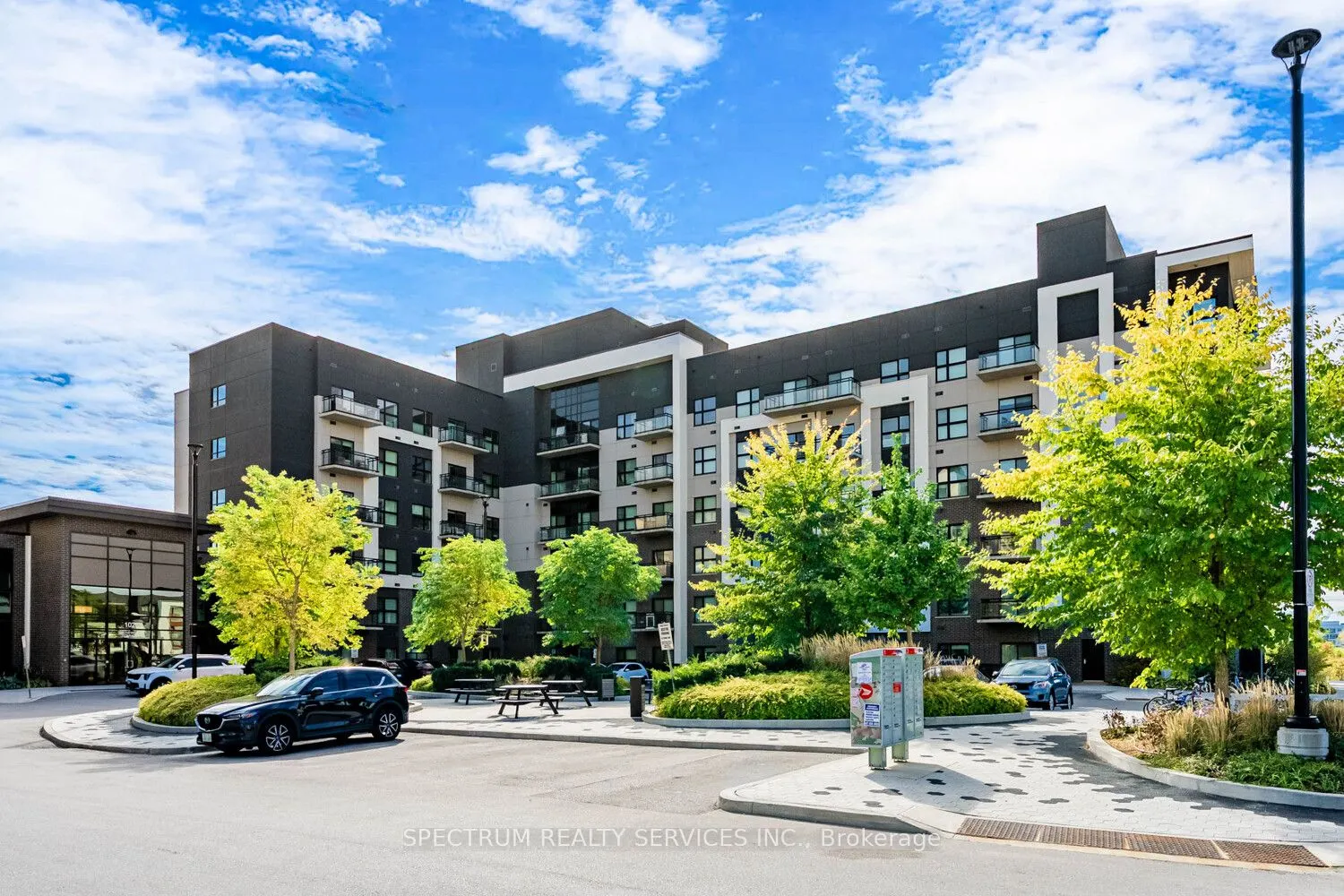102 Grovewood Common, #531