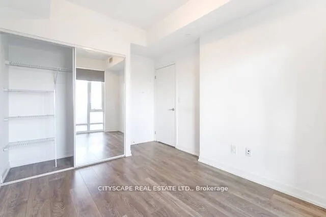 2520 Eglinton Avenue W, #1507