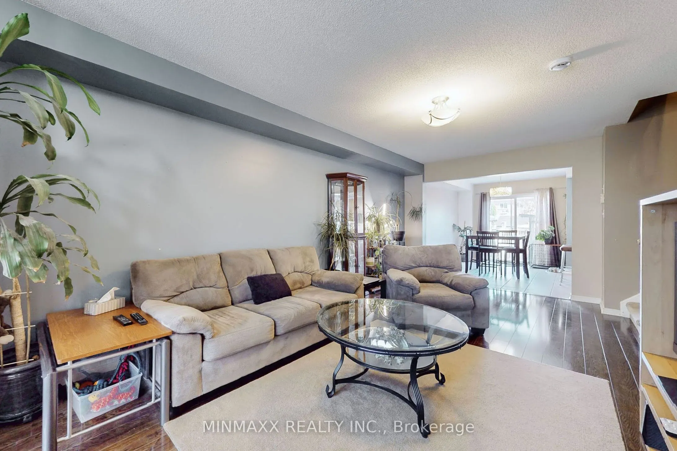420 Hobbs Crescent