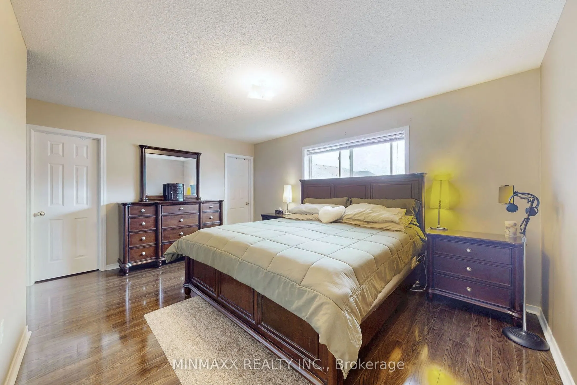 420 Hobbs Crescent