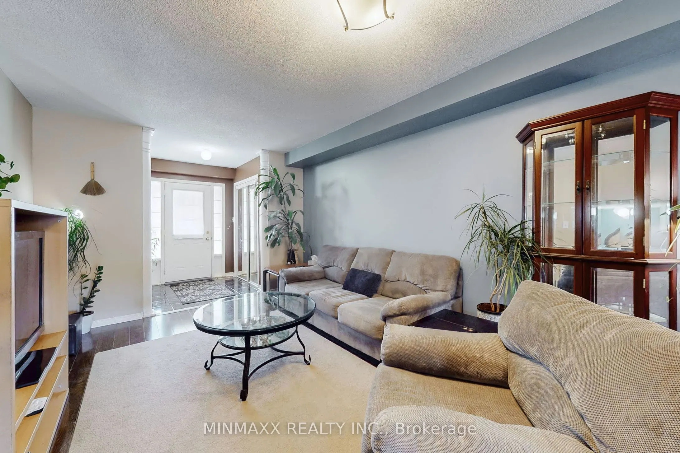 420 Hobbs Crescent