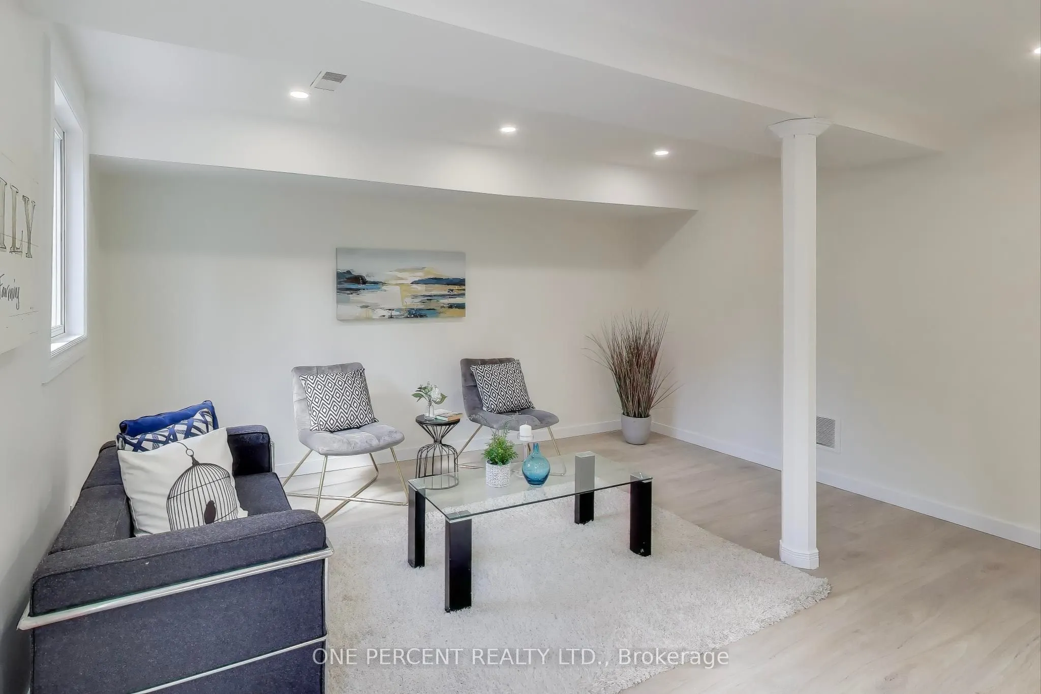 2116 Pelee Boulevard