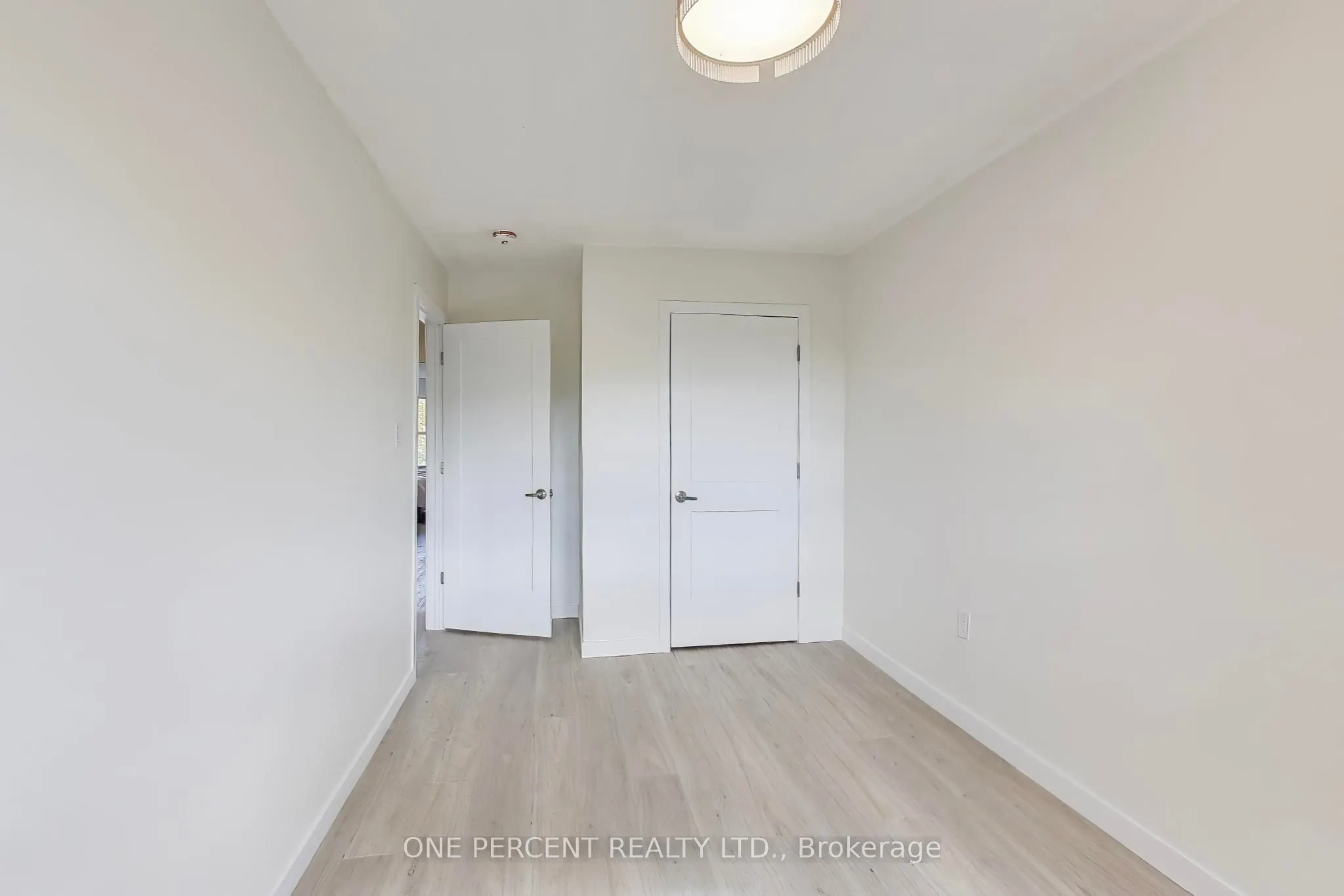 2116 Pelee Boulevard