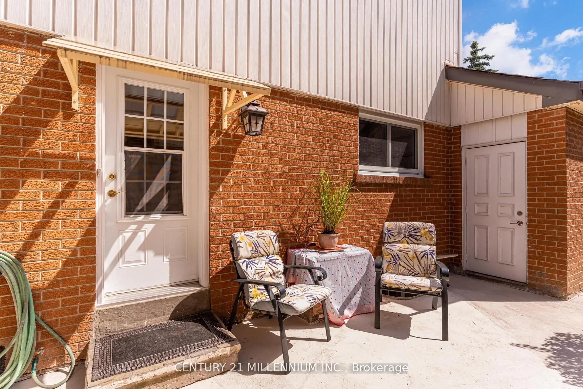 14 Milford Crescent