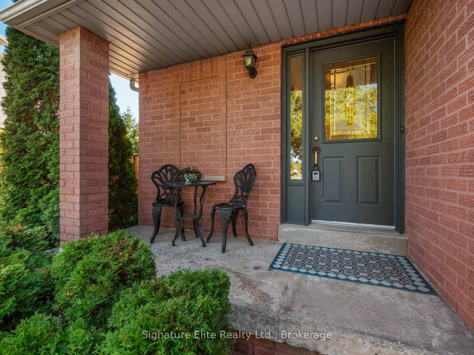 442 Levanna Lane