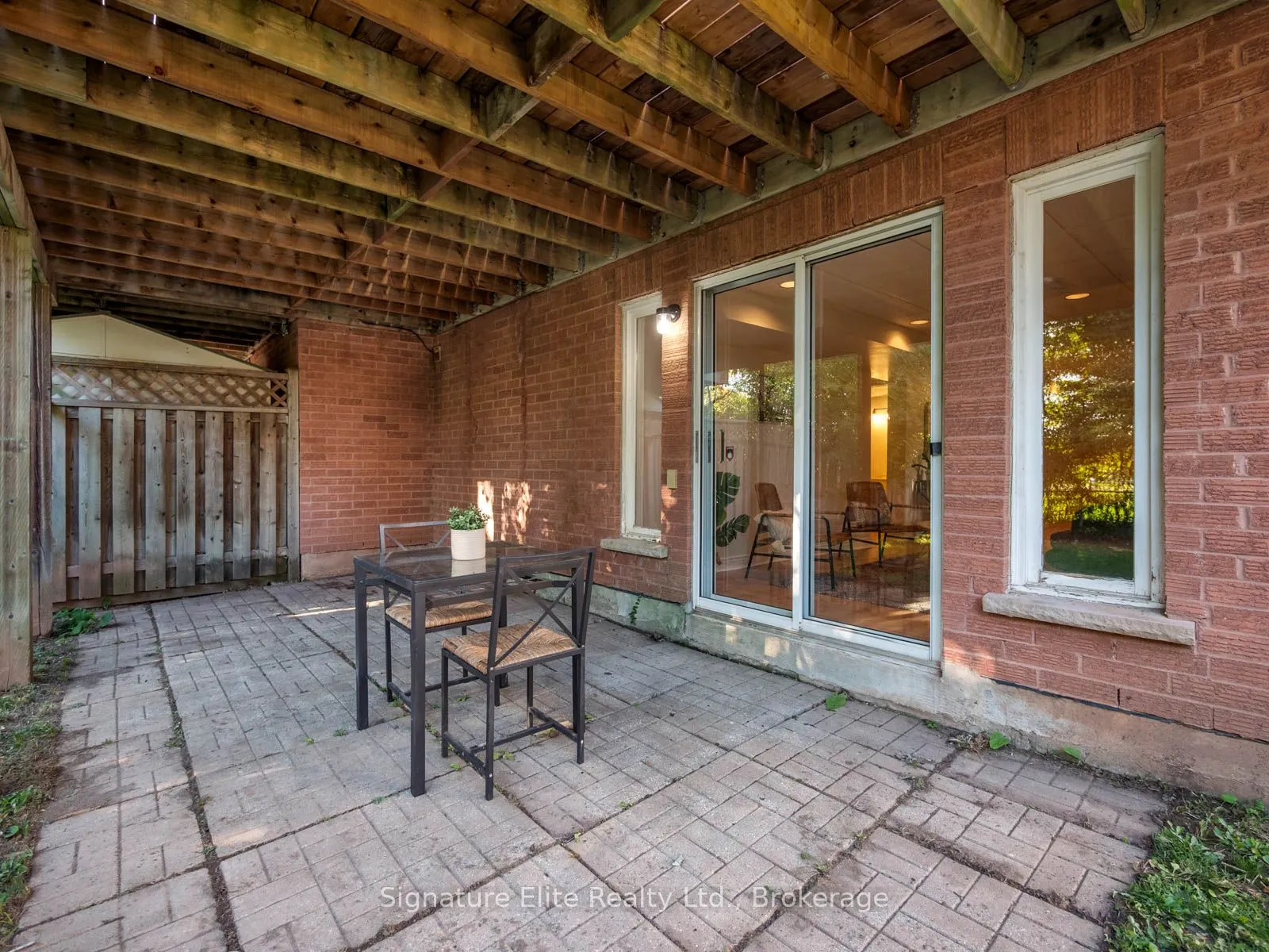 442 Levanna Lane