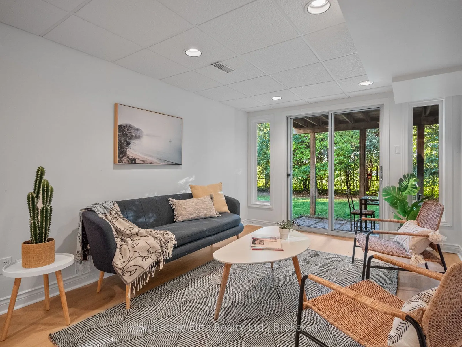 442 Levanna Lane