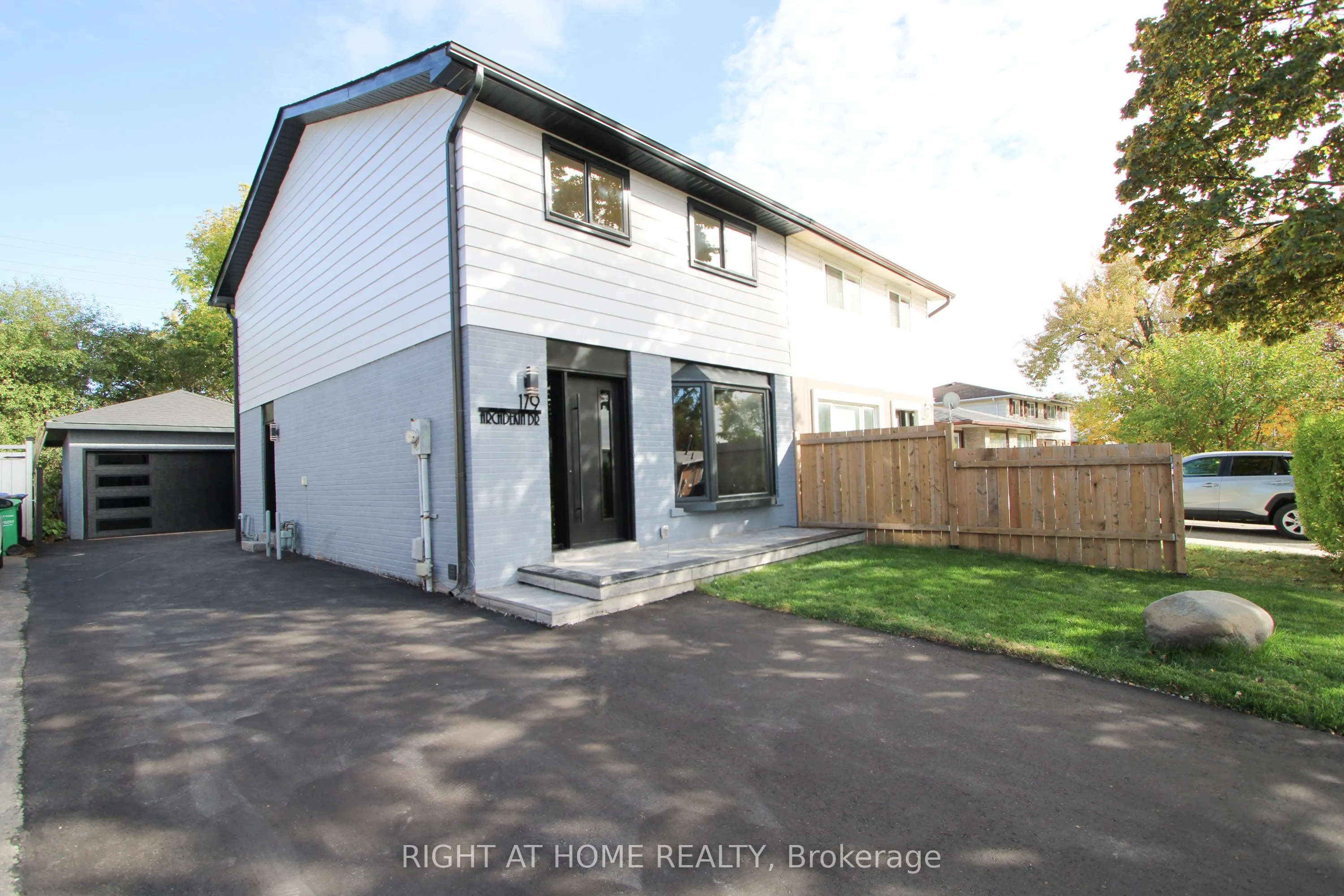 179 Archdekin Drive