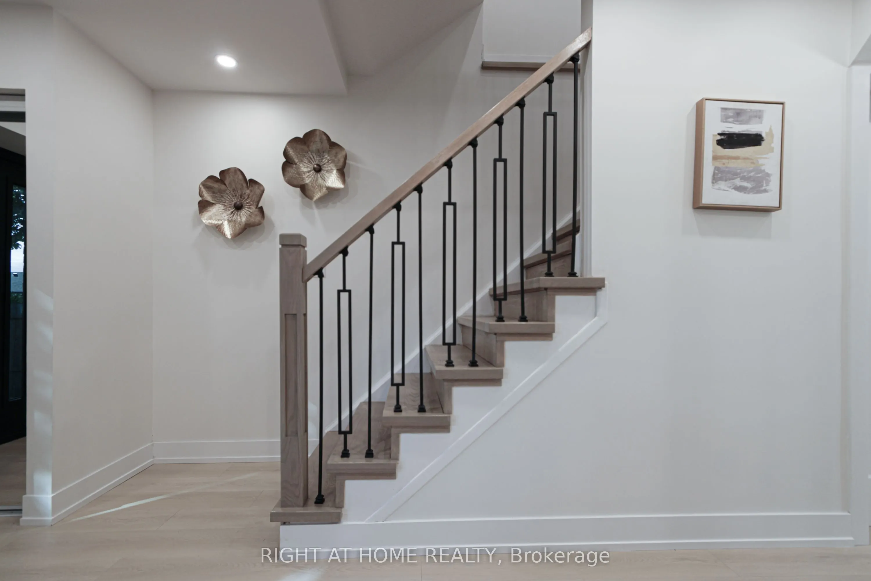 179 Archdekin Drive