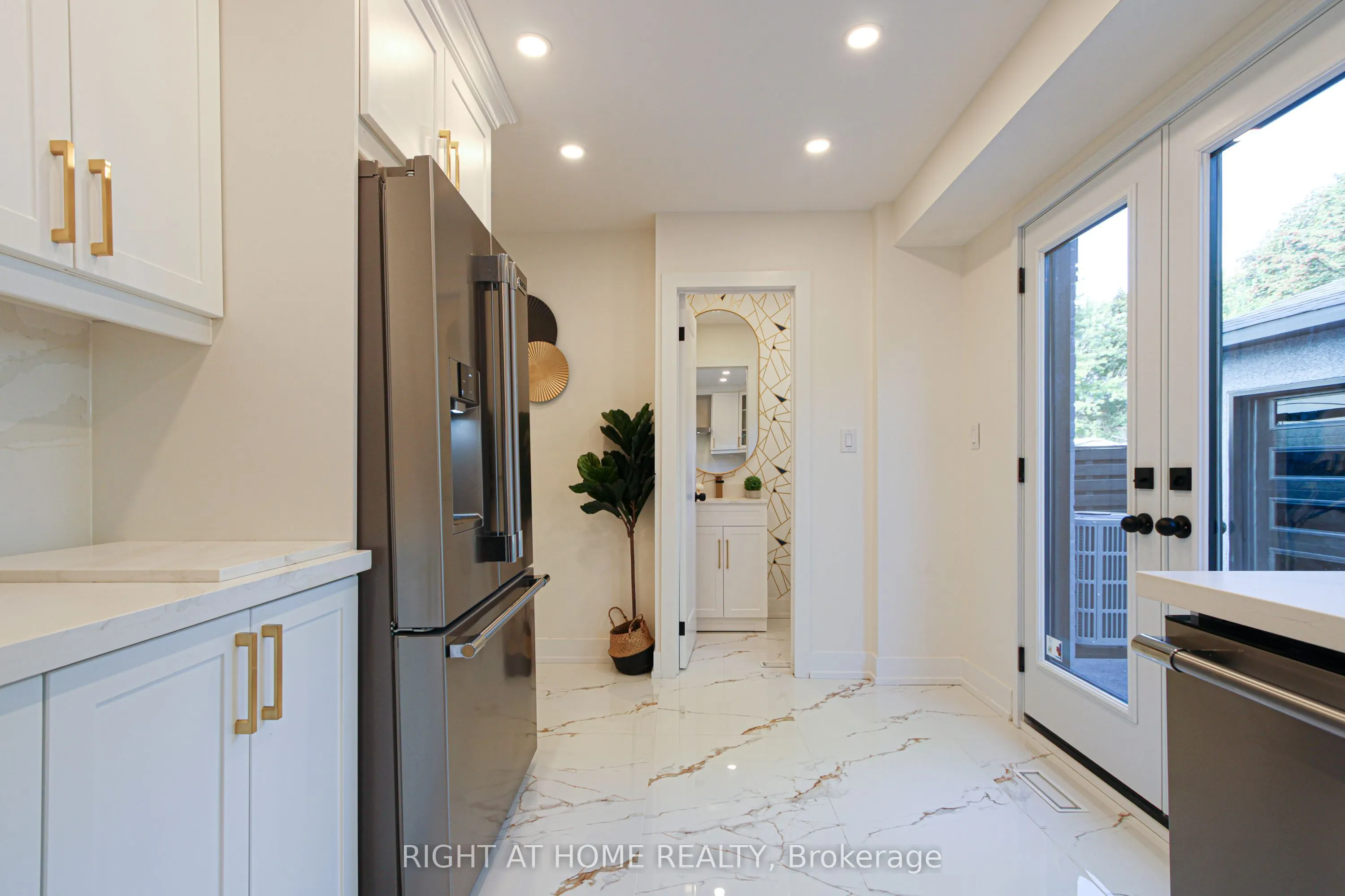 179 Archdekin Drive