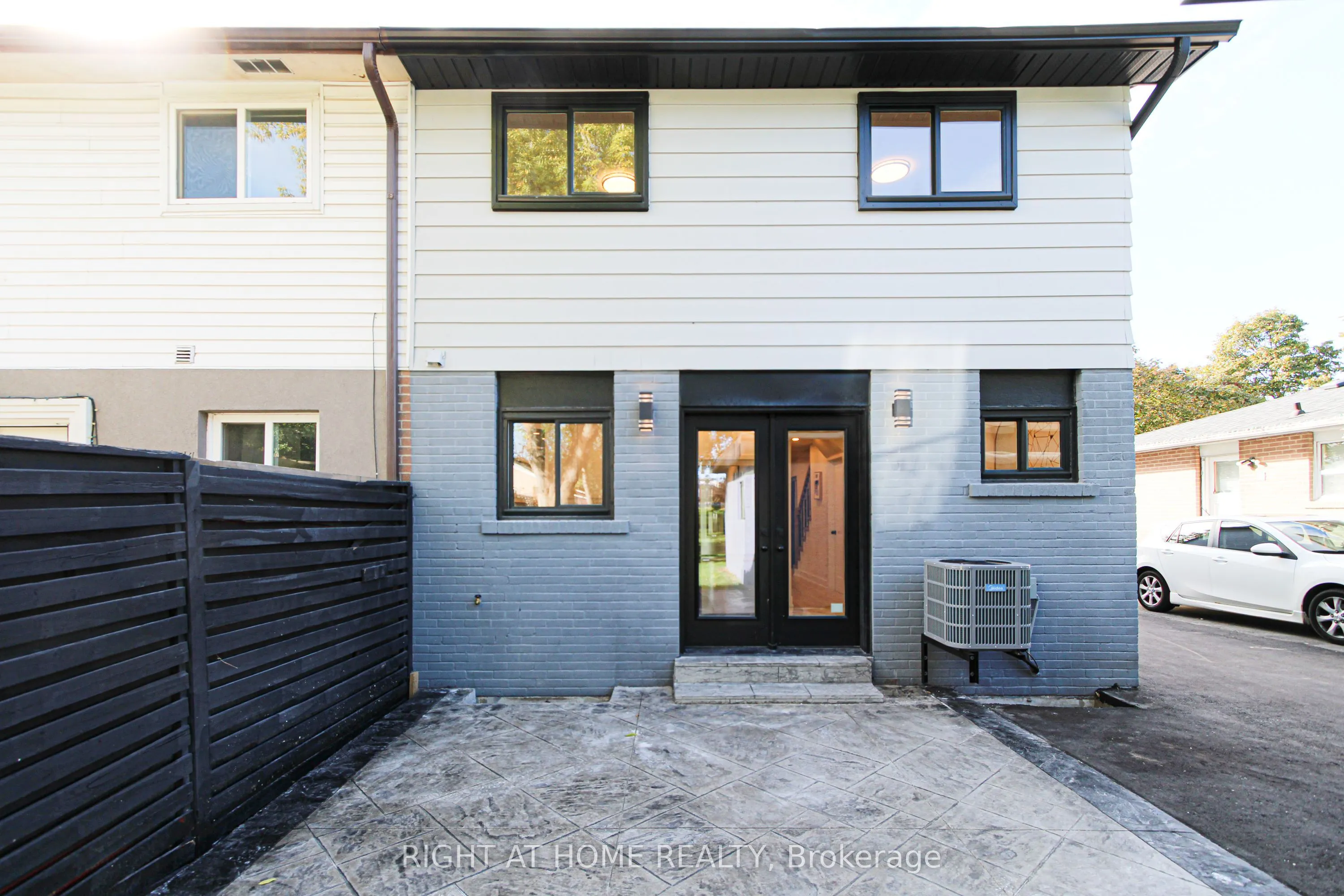 179 Archdekin Drive