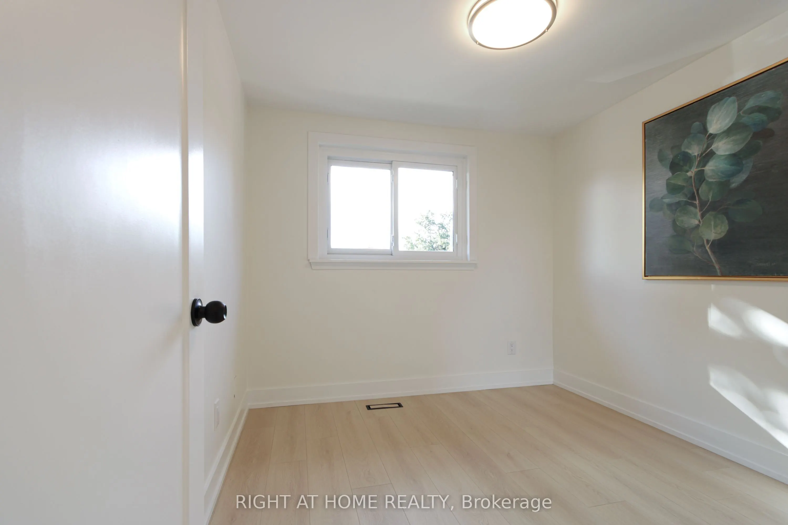 179 Archdekin Drive