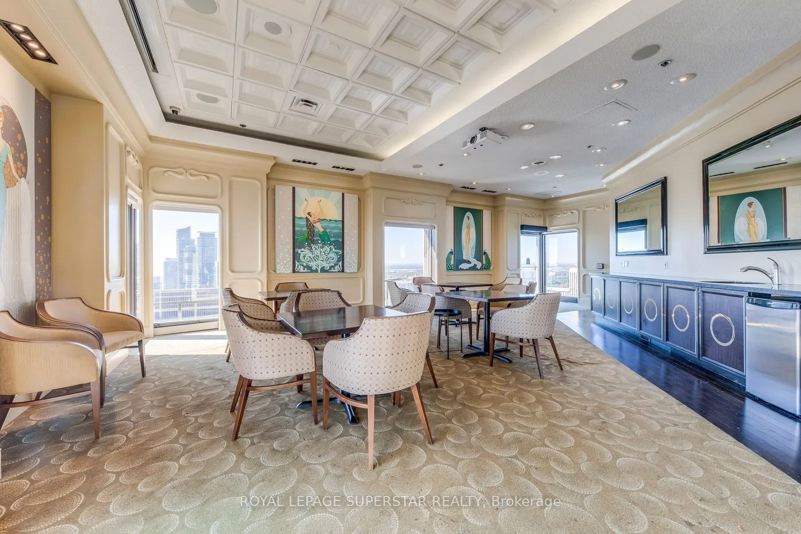 2045 Lakeshore Boulevard W, #2011